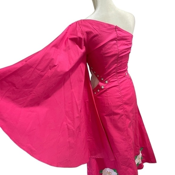 Fanm Mon Amarya One-Shoulder Bell Sleeve Side Cut Out Floral Embroidered Dress - Picture 8 of 16